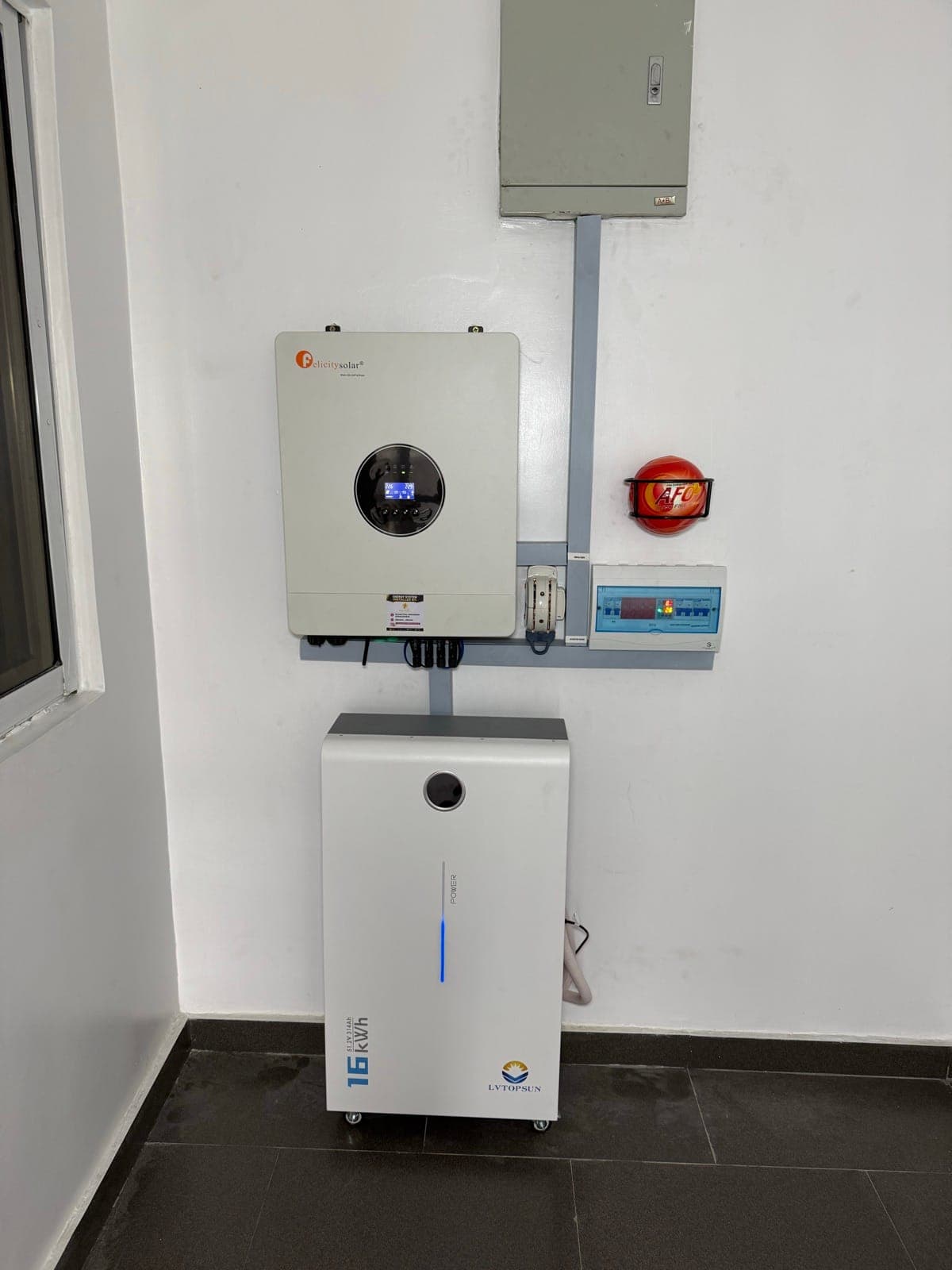 8kVA Solar Inverter System with 16kWh Lithium Battery